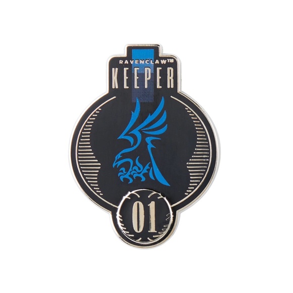 Universal Studios Harry Potter Ravenclaw Quidditch Keeper Pin - Picture 2 of 2